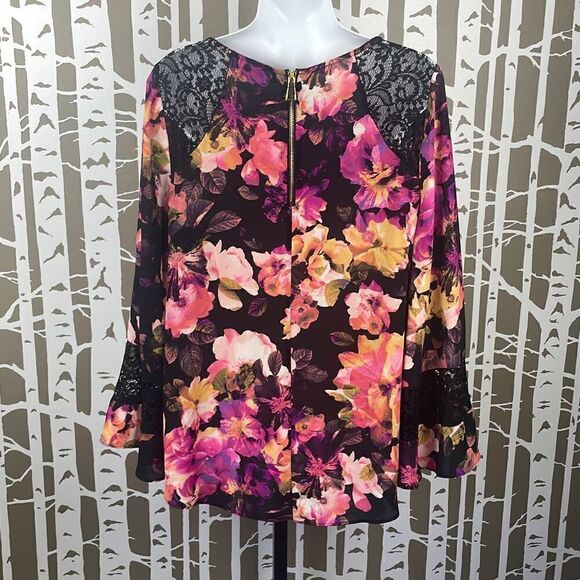 Jennifer Lopez Floral & Lace Batwing Sleeve Blouse sz M - Picture 3 of 8